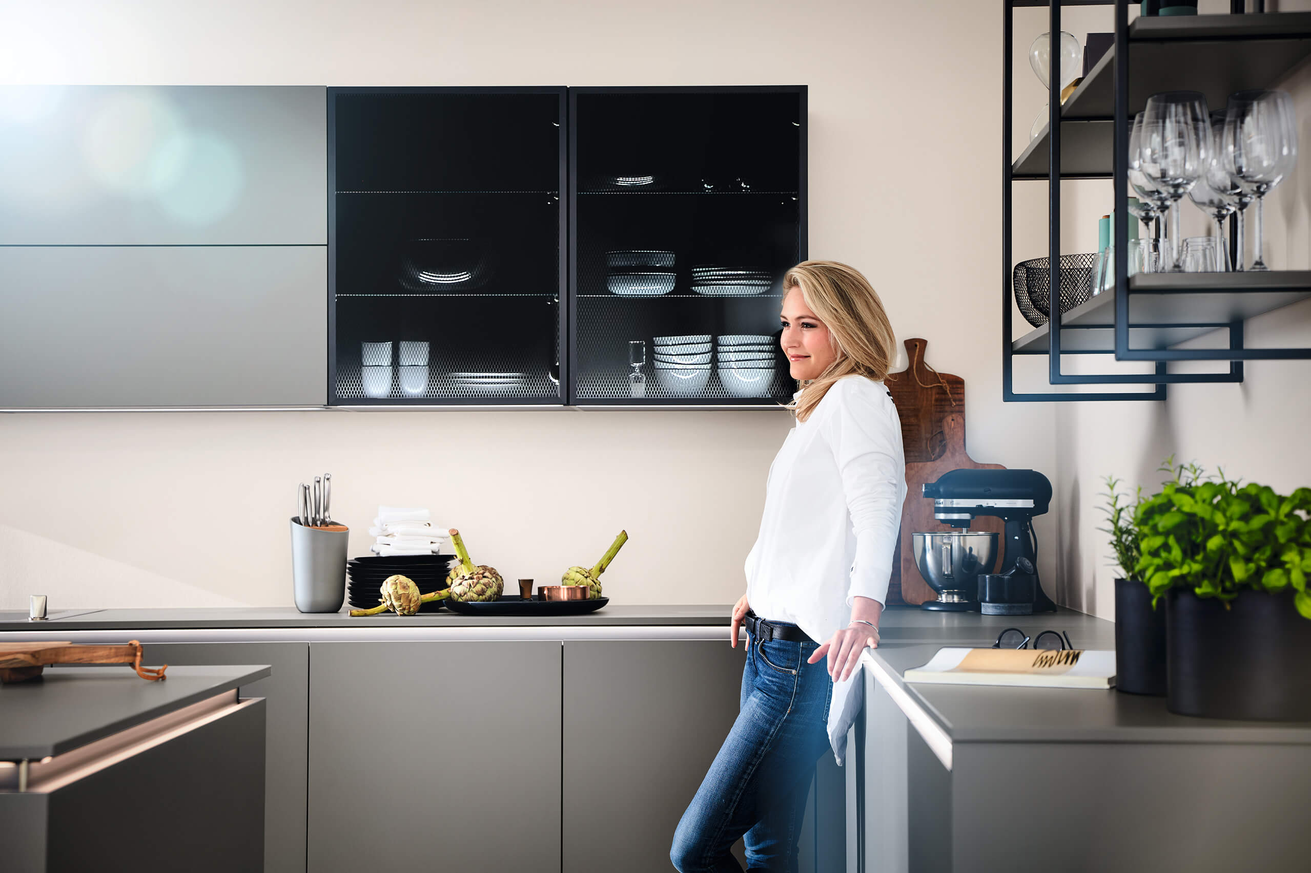 Greep loos, eenvoud en elegantie, praktische opbergmogelijkheden, alles ordelijk weggewerkt en eenvoudig bereikbaar